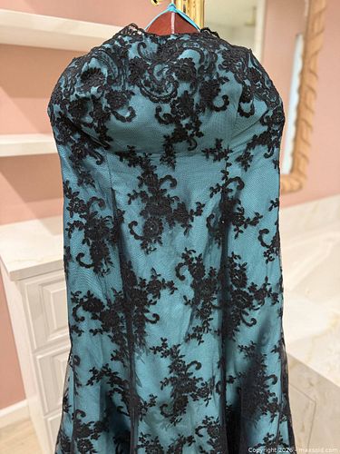 Stunning Helen Morley Strapless Evening Gown MSRP $3,190.00 (1 of 13)