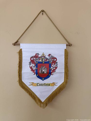 Vintage Castellano Family Coat of Arms (1 of 2)