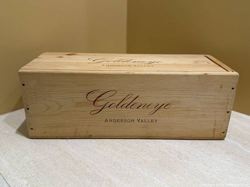 Vintage Goldeneye Anderson Valley Wooden Wine Box (1 of 3)