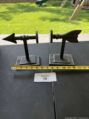 Large heavy book ends  (1 of 3)