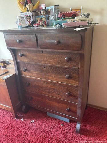 Wooden Dresser (1 of 11)