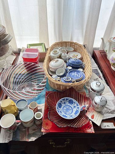Collectible China  (1 of 17)