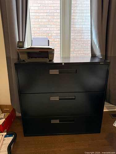 Lot #20 (1 of 7)