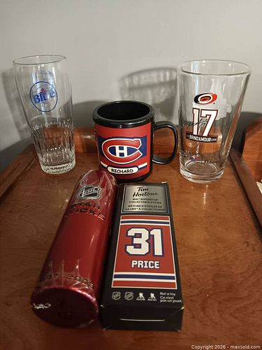 Mix of vintage Canadian hockey memorabilia, promotional glassware, and collectible items. (1 of 7)