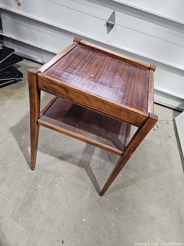 Lot #22 (1 of 5)
