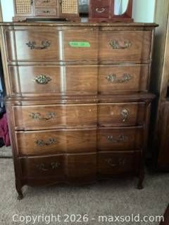 Lot #245 (1 of 3)