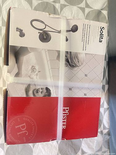 Pfister Solita (8P8-SOYY) Single Control Tub & Shower Kit (1 of 3)