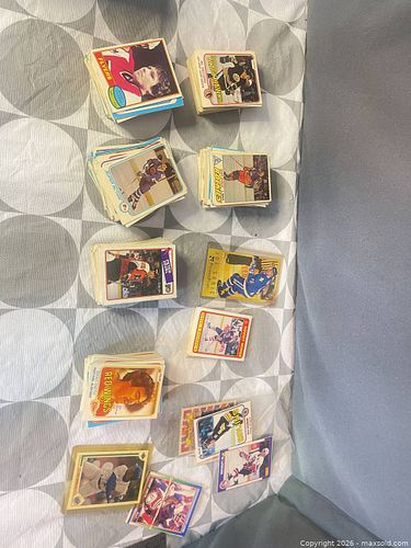 Sports Trading Cards Assortment - Hockey/Baseball/Football (51-200) (1 of 4)