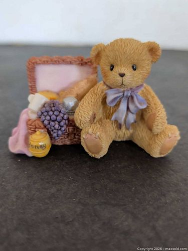Cherished Teddies Enesco Small Resin Figurine (2002–2003) (1 of 5)