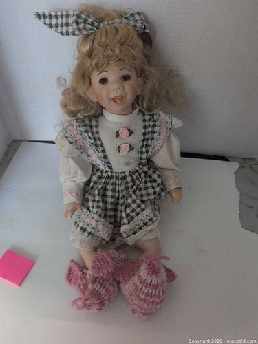 Porcelain Collector Doll Girl in Green/Cream Checked Dress (1 of 8)