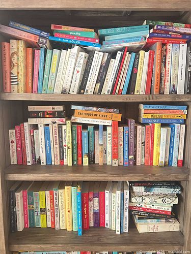 Lot of 100+ English Paperback Romance & Chick Lit Books (1 of 4)