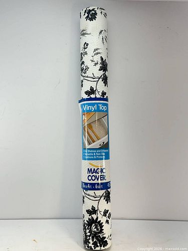 Magic Cover / Con-Tact Vinyl Shelf/Drawer Liner 18 in x 15 ft Black Floral (1 of 6)