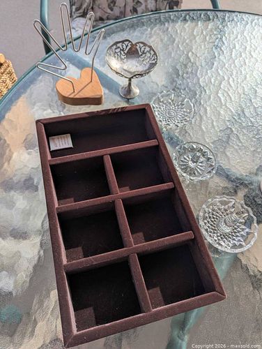 Mixed Jewelry Tray and Ring Dishes Lot (1 of 4)