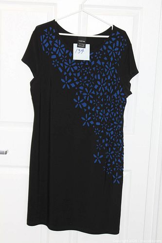 Black/Blue Dress (1 of 3)