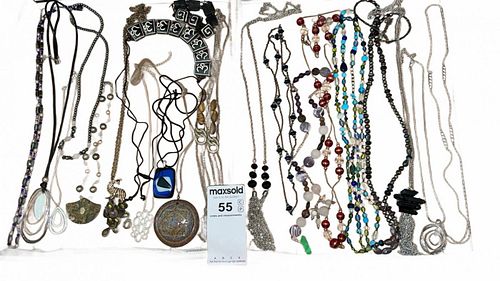 Costume Jewelry Necklace Lot (1 of 12)