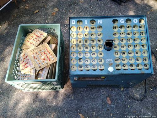 Bazaar & Novelty Co. Electric Bingo Machine Model 500 115V (1 of 12)