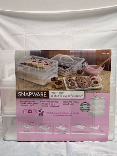 Cupcake carrier (1 of 3)