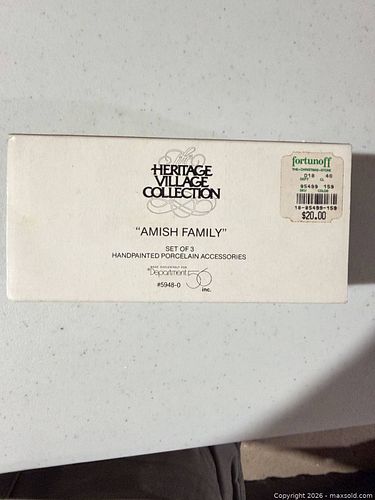 Department 56 Heritage Village Porcelain Set of 3 (1 of 3)