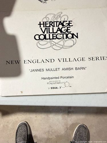 Department 56 Jannes Mullet Amish Barn Porcelain Village Building (1 of 3)
