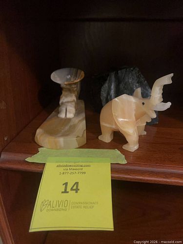 Stoneware (1 of 6)