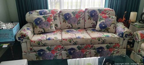 Floral 3-Seater Sofa Couch Cream with Blue, Green & Red Accents:  Broyhill (1 of 6)