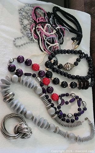 Mixed Costume Statement Necklaces & Bracelets, 7–10 Pieces (1 of 6)