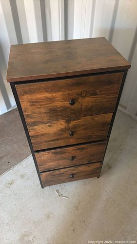 Lot #10 (1 of 4)