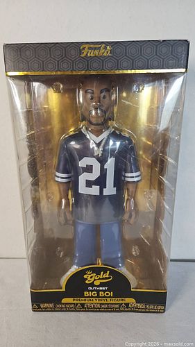 Lot #9 (1 of 4)