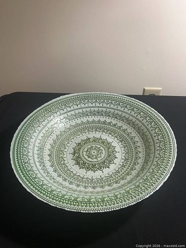 Bohemian Style Green Glass Bowl (1 of 5)