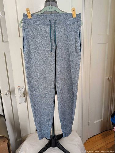 Lululemon Size 8 Blue/Teal Joggers Sweatpants (1 of 4)