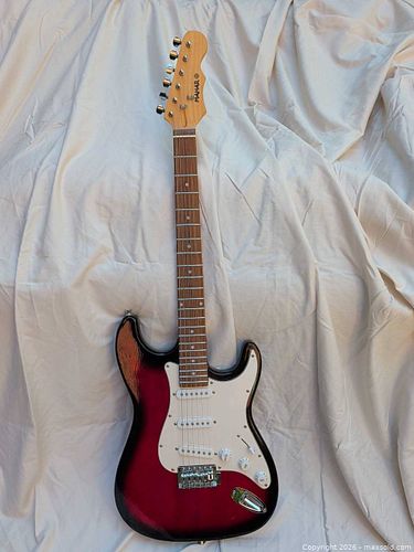 Mahar Junior Electric Guitar (1 of 7)