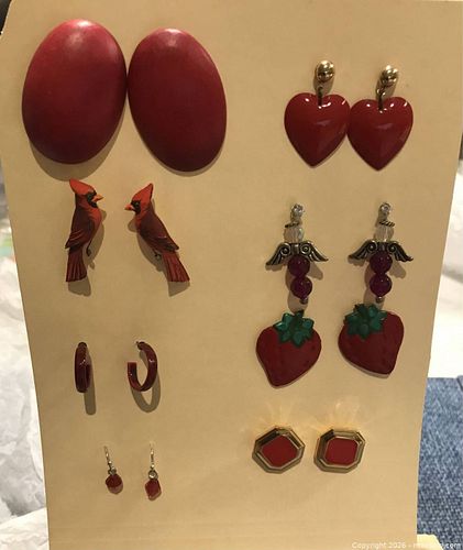 Red-toned Costume Jewelry (1 of 3)