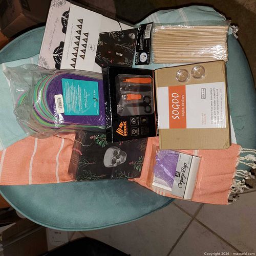 Nail accessory and Party Accessory Pack (1 of 5)