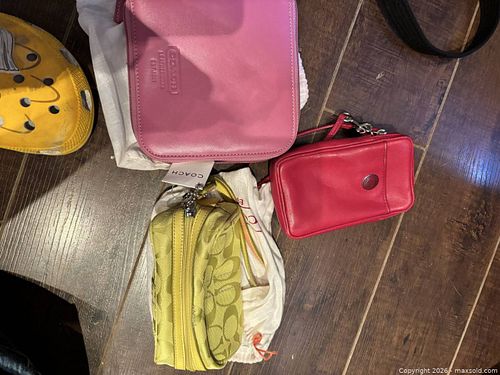 3 coach leather and signature items (1 of 8)