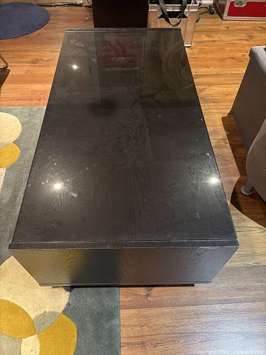 Coffee table  (1 of 5)