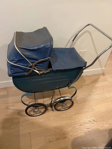 Vintage Blue Chrome Doll Pram with Canopy and Doll Clothes (1 of 4)