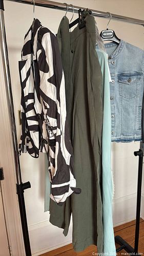 Women's Patterned Blazer, Pants & Blue Denim Jacket (1 of 16)