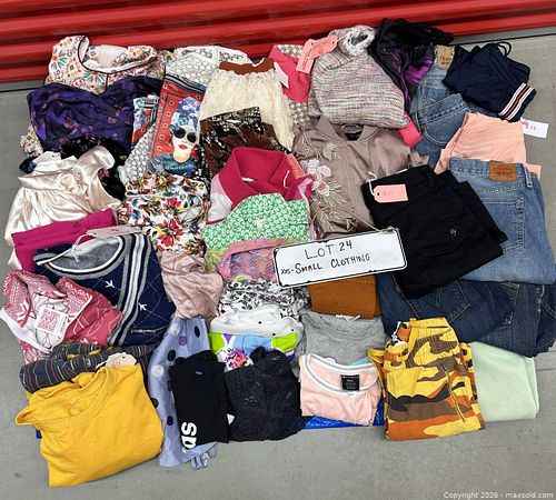 Assorted XXS to Small Clothing (1 of 3)