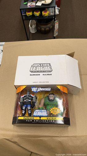 Lot #24 (1 of 3)