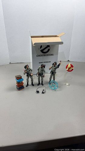 Lot #2 (1 of 8)