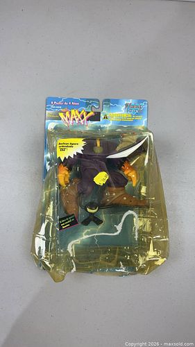 Lot #9 (1 of 5)