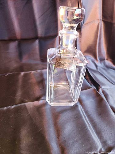 Clear Glass Bourbon Decanter with Metal Tag & Original Stopper (1 of 4)