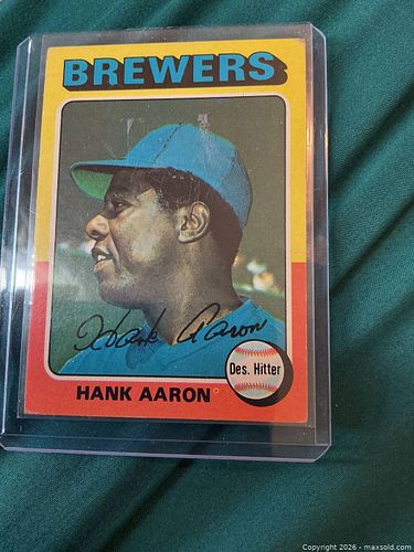 1975 Hank Aaron Vintage Baseball Card (1 of 4)