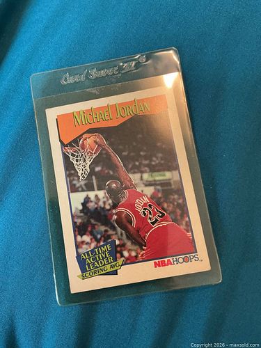 Michael Jordan 1991 NBA vintage card (1 of 4)