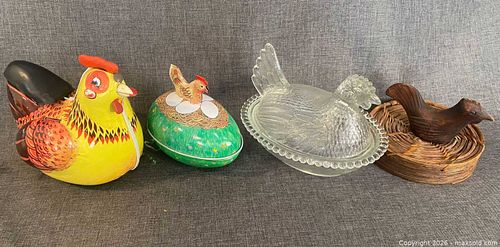 Vintage Tin Toy and Glass Roosters!  (1 of 20)