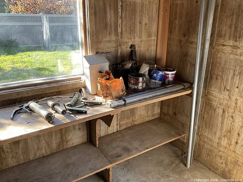Mixed caulking tools, fasteners and metal bars/fence post for Construction (1 of 7)