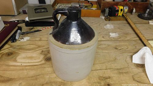 Antique jug (1 of 3)
