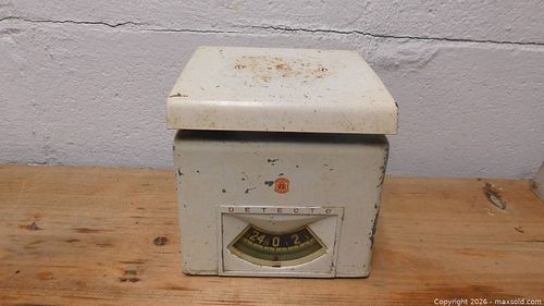 antique scale  (1 of 3)