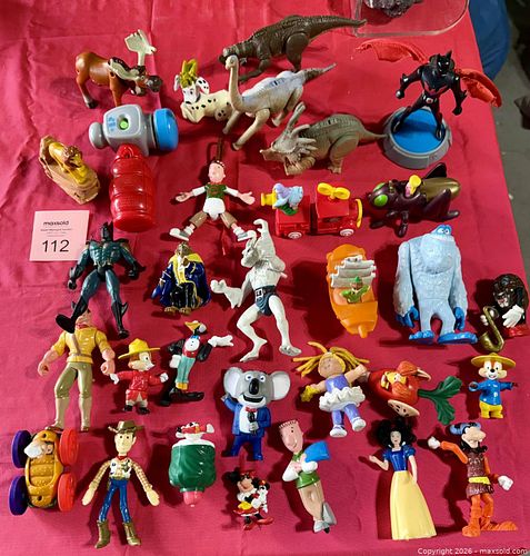 Vintage collectible toys (1 of 5)