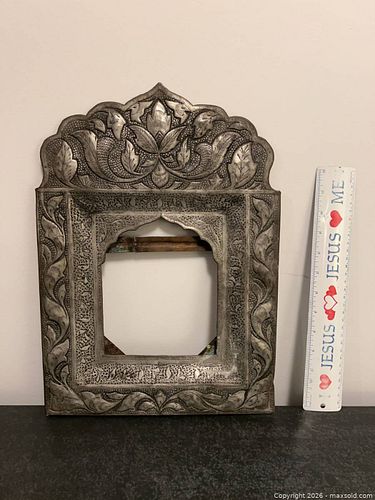 Lot #106 (1 of 5)